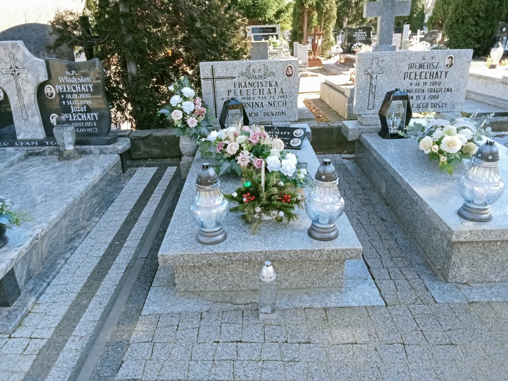 Grób Jan Pełechaty