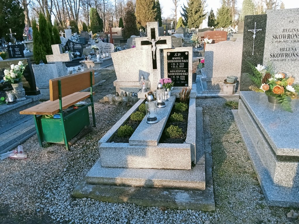 Grób Szczepan Noworolski