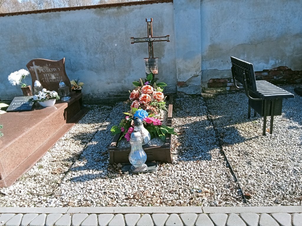 Agata Stachura 1970 Środa Śląska - Grobonet - Wyszukiwarka osób pochowanych
