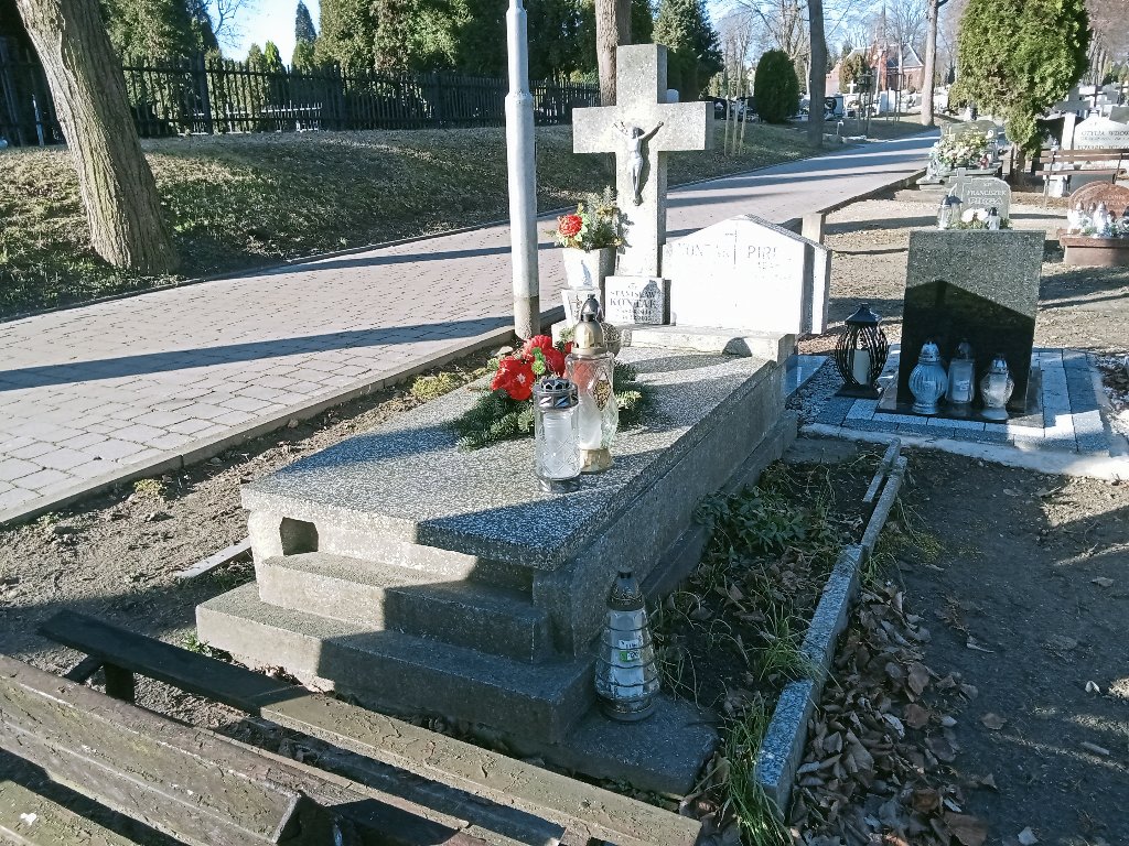 Grób Stanisław Kontak